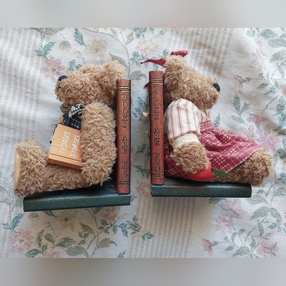 "Books are Fun" Teddy Bear Bookends - Picture 6 of 9